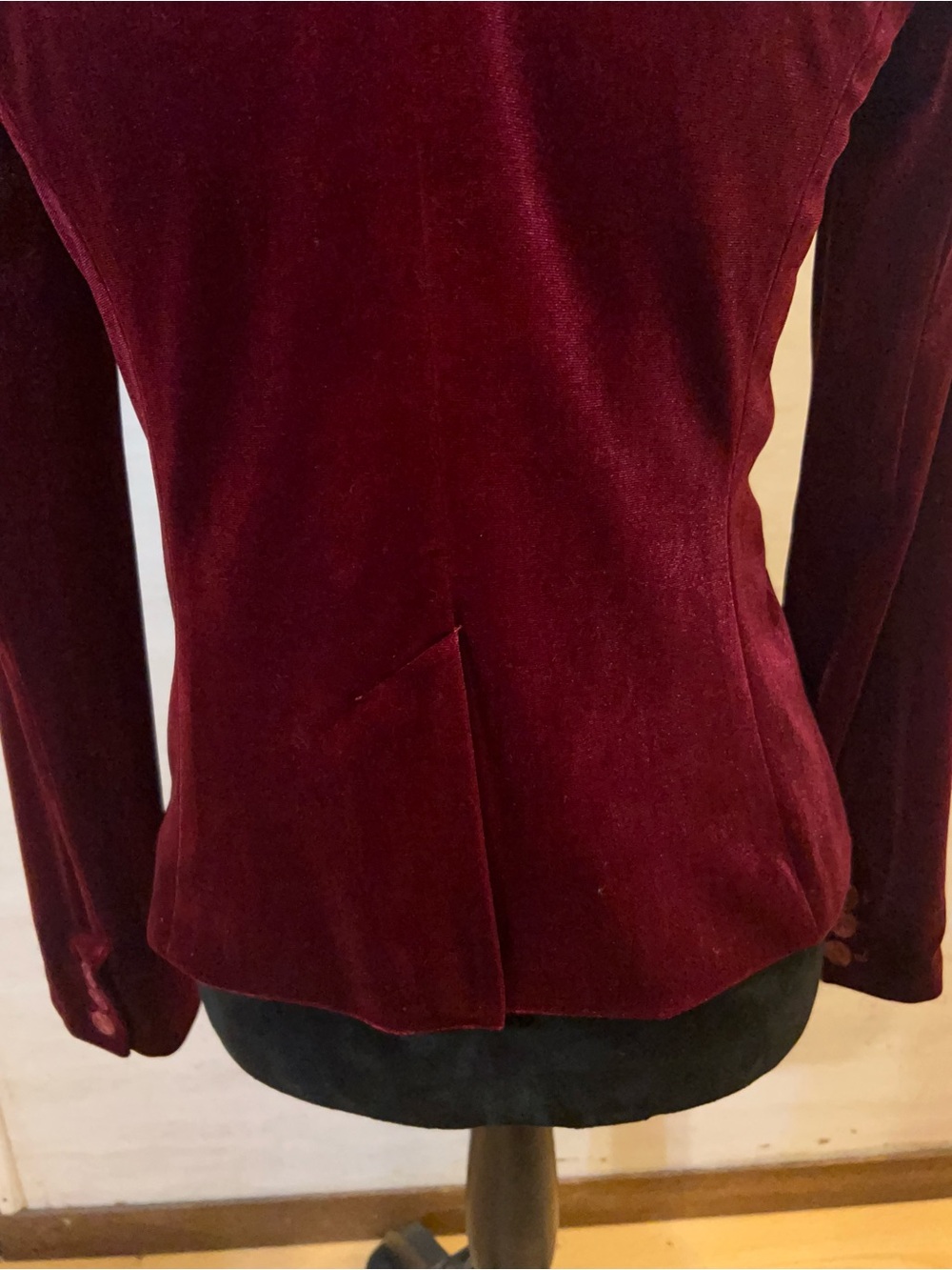 ModCloth Burgundy Velvet Blazer - Picture 5 of 11